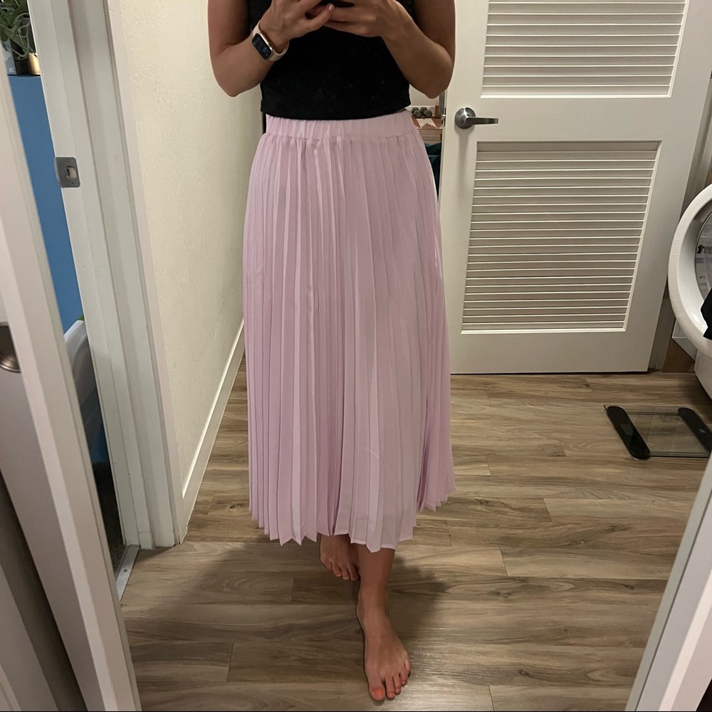Pleated flowy pink skirt XS